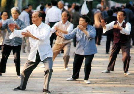 [新聞] 外國的老人都是怎樣運動健身的